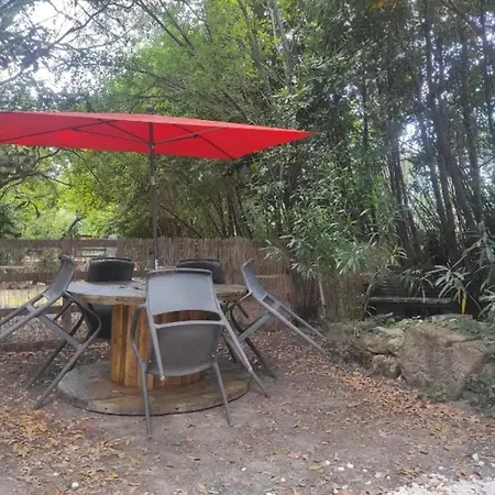 Appartement Dans Un Ancien Moulin Pres D'orange 30 M² Piscine